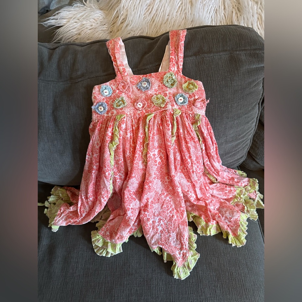 The cutest vintage Floral Pink and Green Sundress handkerchief cut size 3T